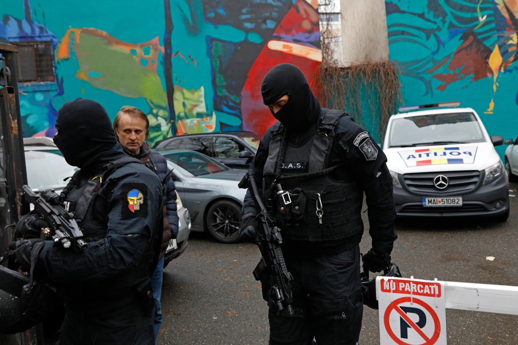 Principal furnizor de energie, bănuit de fraudă pentru obținerea unor subvenții considerabile. Raiduri în mai multe locații.