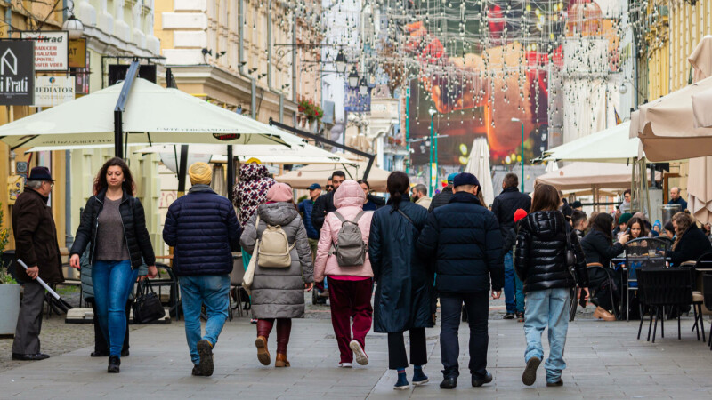 Studiu: Leul sub tensiune în 2026 - curs anticipat la 5,25 lei/euro și diminuare a creșterii economice