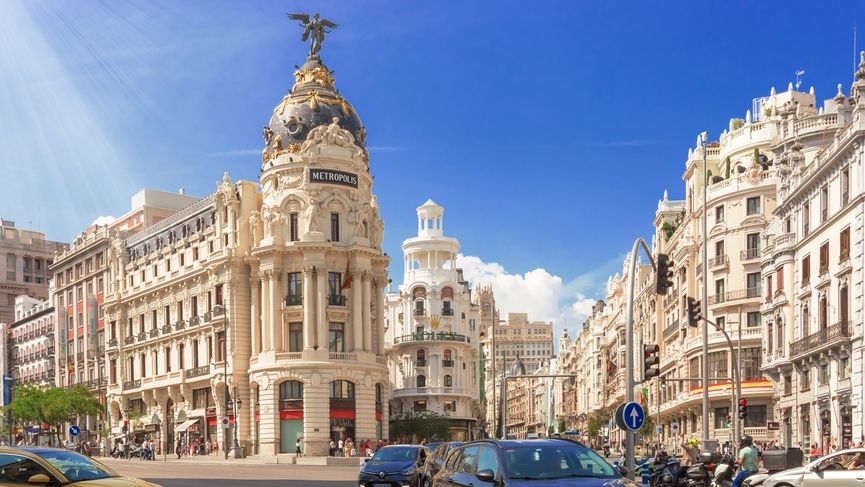 „Ne dezvoltăm de două ori mai rapid decât zona euro”, suntem „motorul continentului”. O națiune din UE se laudă cu un „boom” economic.