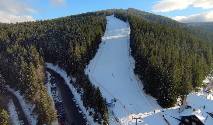 Tichetele de vacanță: efectul asupra economiei bugetare și turismului național