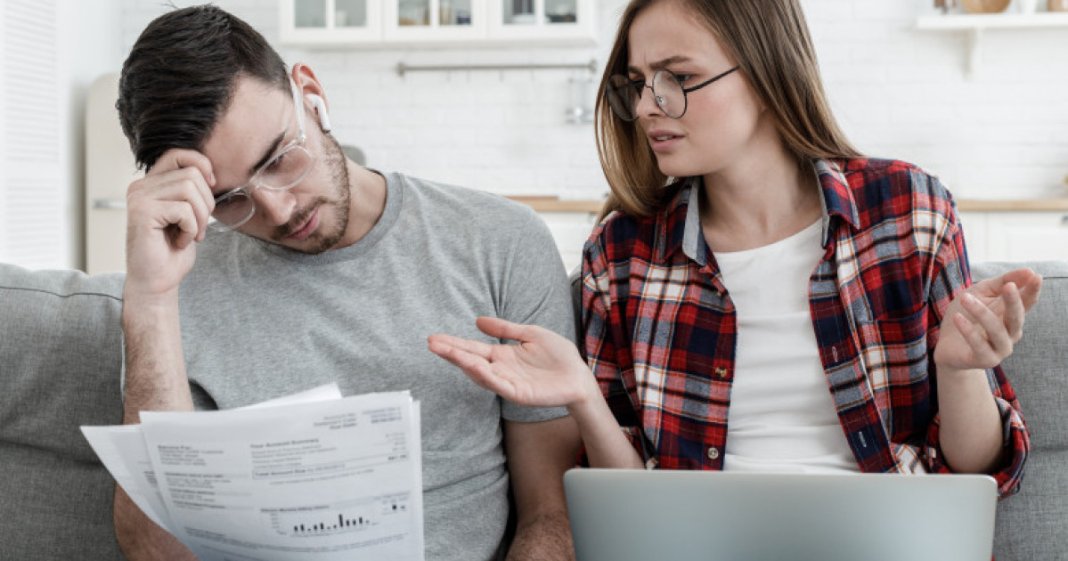 Facturi la gaz mai mari cu până la 30% în ianuarie, în ciuda unui preț plafonat: frigul și importurile costisitoare ridică cheltuielile