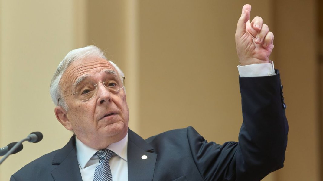 Mugur Isărescu cu privire la intrarea României în zona euro: „Atunci când vom reuși să reducem deficitul bugetar la 3%”