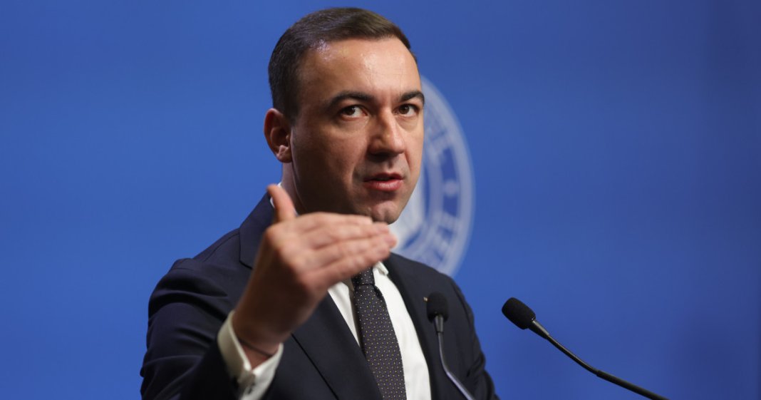 Bogdan Ivan: Majorările de preț pentru combustibili sunt considerabil mai reduse în comparație cu alte națiuni. Ce afirmă despre...