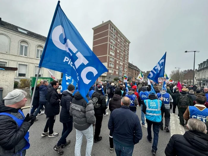 Creșterea numărului de fabrici închise în Franța cu 30%: Asia și Donald Trump influențează industria europeană