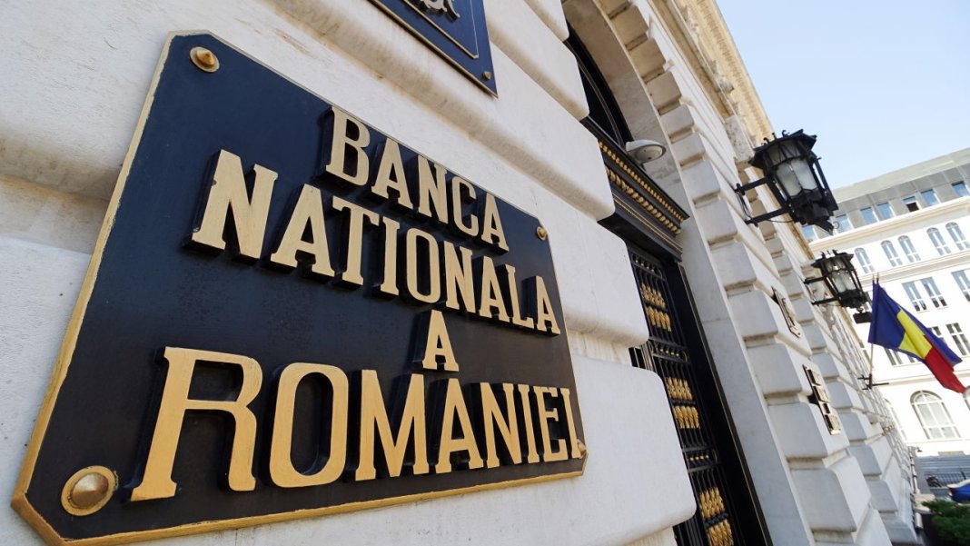 Moody's: Calificativul României rămâne Baa3 cu perspectivă negativă; scăderea deficitului se bazează pe voința politică