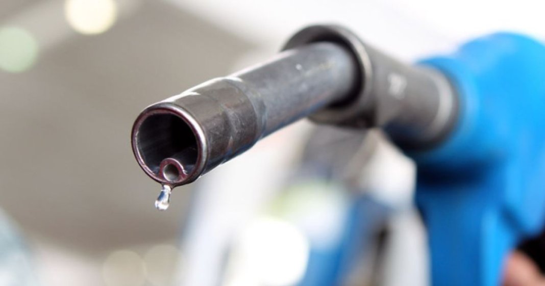 Prețul motorinei ar putea atinge un maximum posibil în România la finalul lunii mai. Cel mai pesimist...