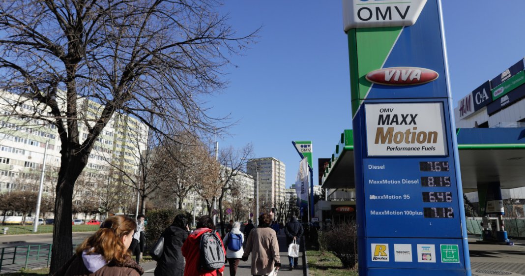 Prima creștere a prețurilor la carburanți în România din cauza conflictului din Orientul Mijlociu. Care este costul unui litru de...