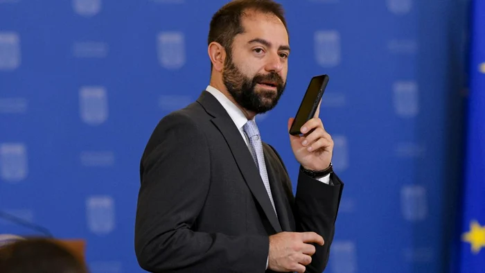 Radu Burnete referitor la criza combustibililor: „Pentru a micșora prețurile, este necesar să reduci TVA-ul sau accizele”