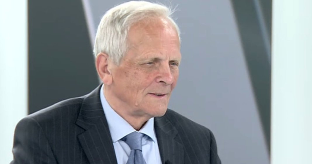 Theodor Stolojan: Ar fi o eroare să reducem accizele la carburanți. Ne axăm pe obiective precise, nu întreaga națiune are...