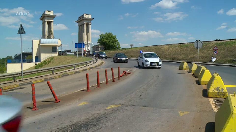 Aproximativ 50% dintre persoanele fără loc de muncă din România nu sunt în căutarea unui job. Care este numărul românilor fără serviciu?