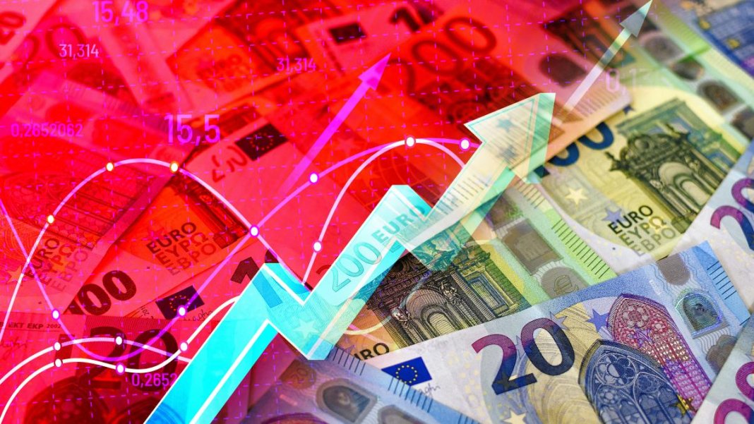 Euro ar putea ajunge la 6 lei. Economist: BNR nu mai este în măsură să apere valuta națională. Putem să ne...