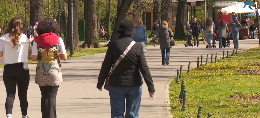 Un număr tot mai mare de români își anunță falimentul personal. Anul anterior, cifra celor care doresc să își achite datoriile în tranșe a ajuns la cel mai mare nivel din ultimii opt ani.