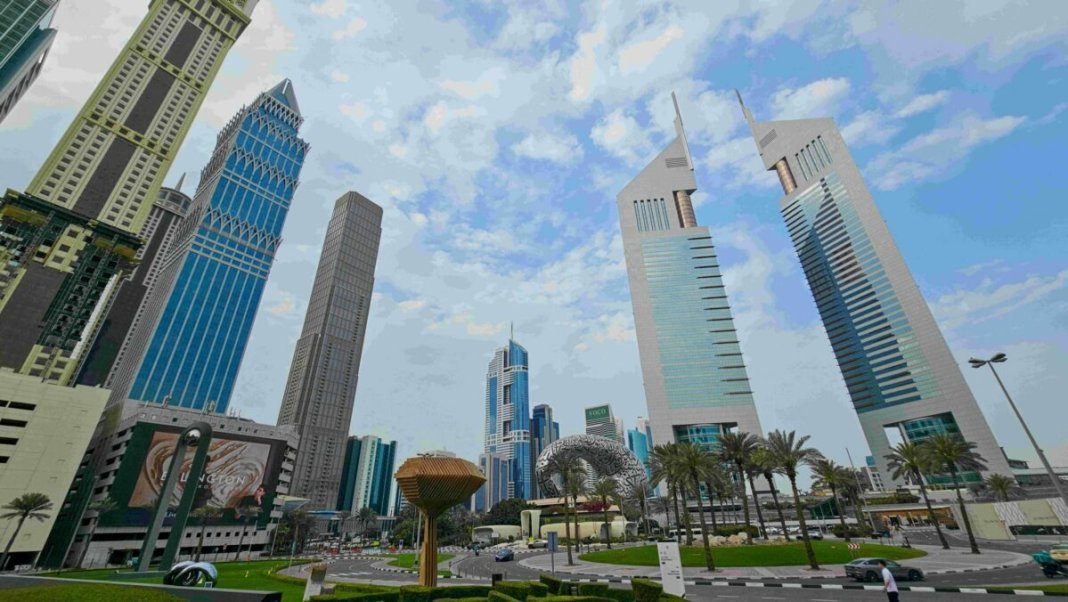 Confuzia în Orientul Mijlociu a generat tulburări în Dubai, provocând panică printre investitori.