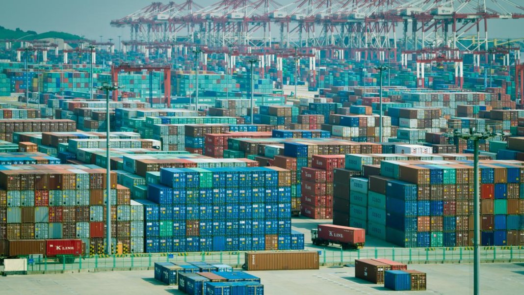„Impactul chinezesc” versiunea 2.0: Redirecționarea industriilor din Europa, de la sectorul auto la cel chimic, de...