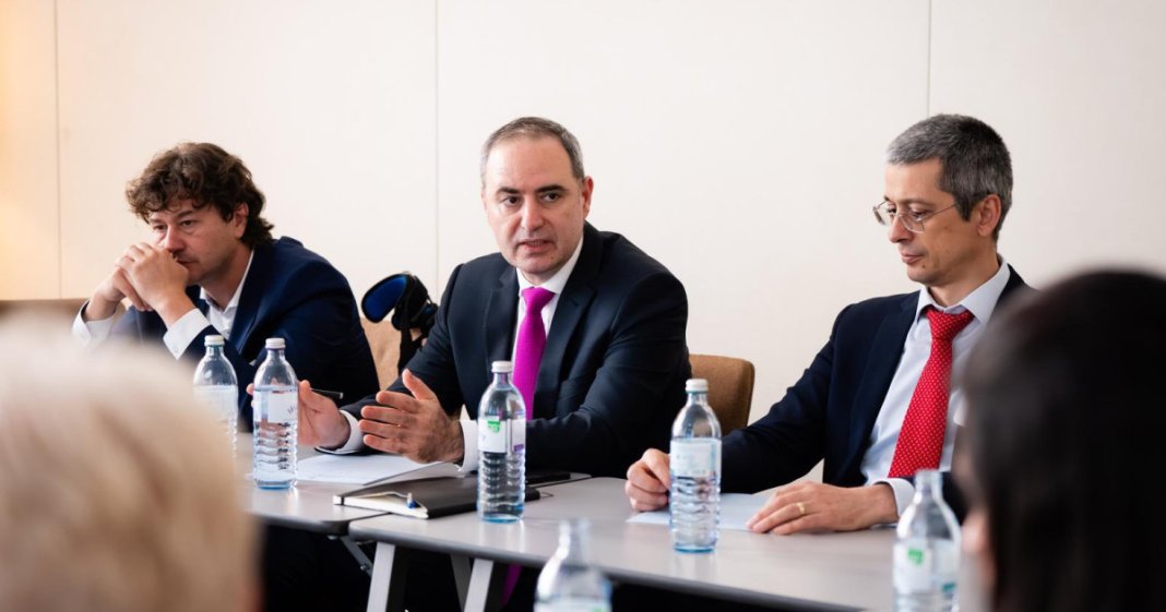 Nazare: România are șanse de îmbunătățire a ratingului în cazul în care își păstrează direcția fiscal-bugetară.