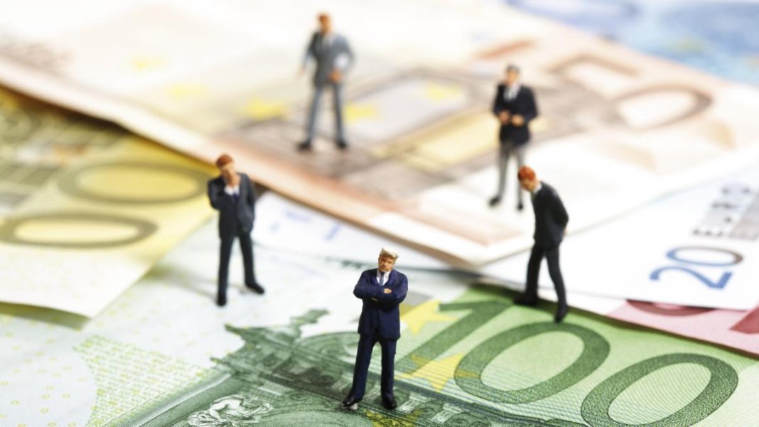 România versus UE: Compararea stabilității pieței muncii cu alte state membre. Poziția...