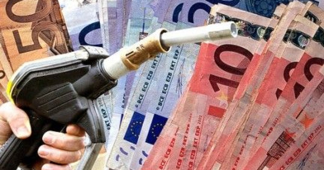 Eurostat: România, printre statele UE cu cele mai semnificative majorări ale tarifelor la carburanți. Cu ce procent s-au mărit...