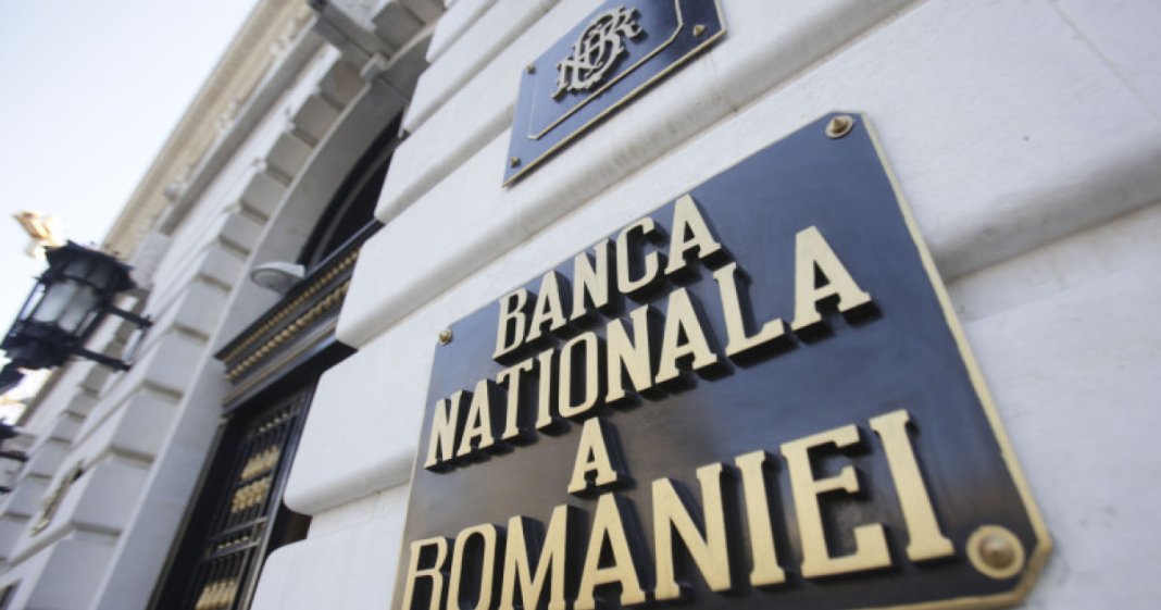 Raportul BNR: Economiei României îi persistă riscuri înalte. Dezechilibrele în economie și fondurile...