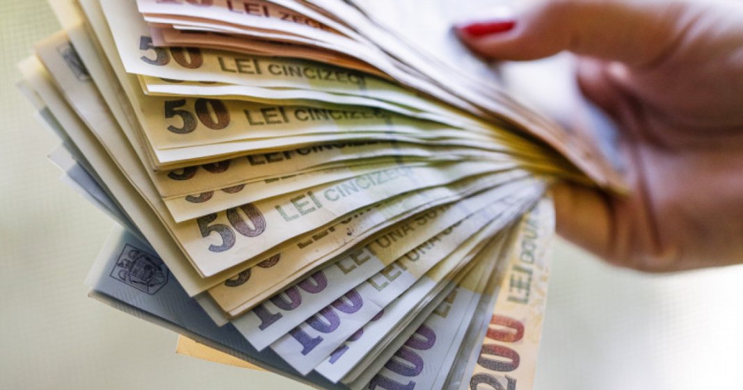 România se situează pe poziția a doua în UE în privința deficitului de cont curent în primul trimestru al anului 2026, devansată doar de Grecia.