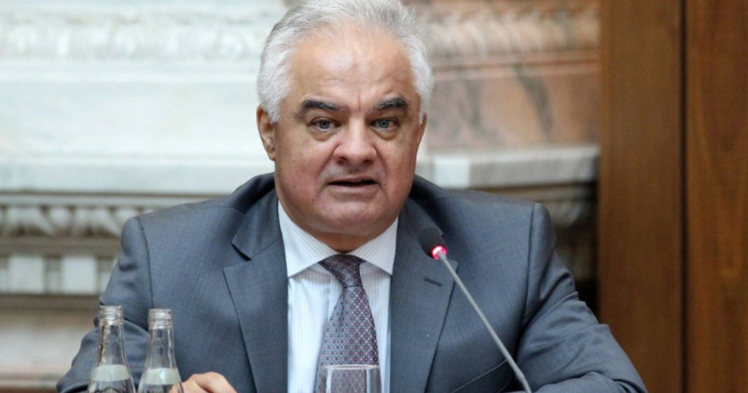 Consilierul guvernatorului BNR, în urma evaluării Fitch: Hotărârea inițială a fost de reducere a calificativului. Amenințarea nu...