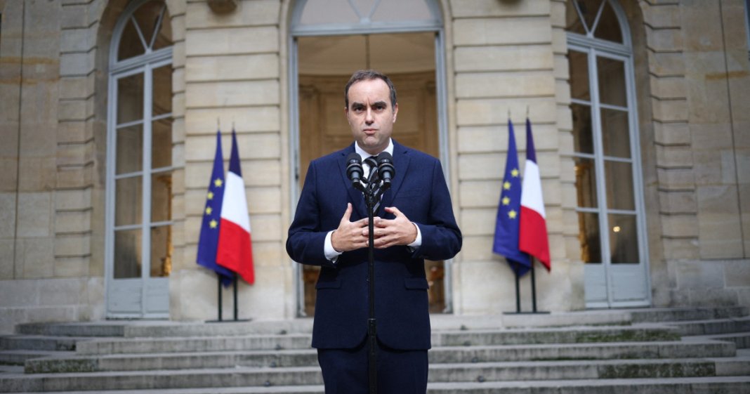 Franța întărește protecția companiilor sale strategice, extinzând controlul guvernamental.