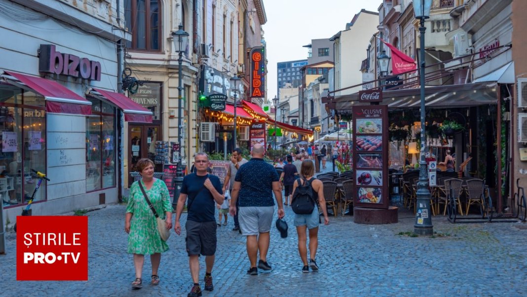 Românii optează pentru conturi și case în locul investițiilor. Posibilități de economisire a 5.000 de euro.
